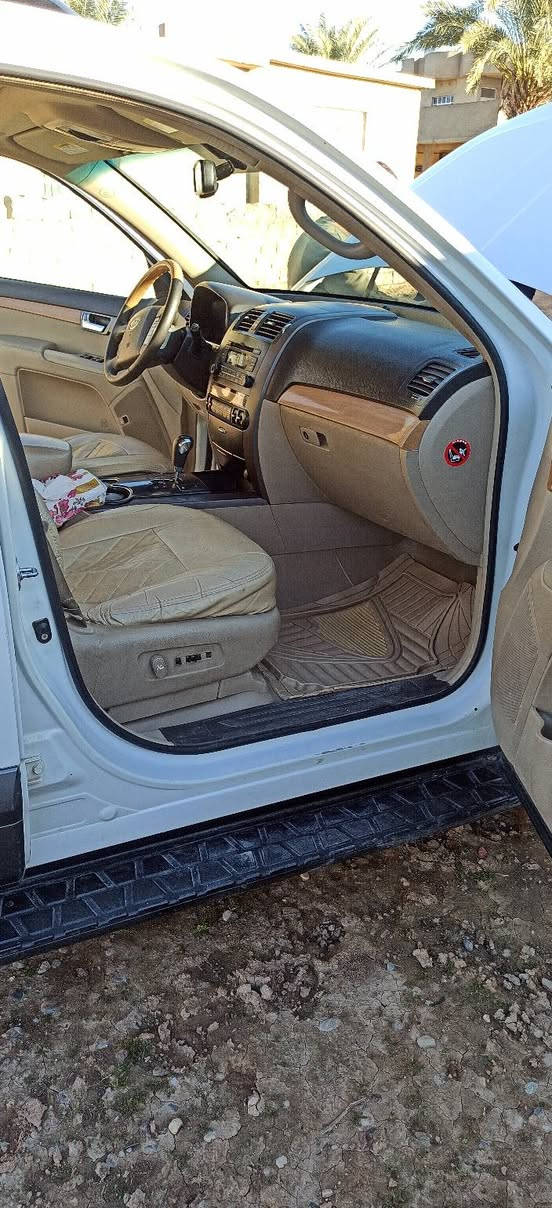 موهافي للبيع موديل 2013
فول مواصفات 1/1
رقم نينوى 
سنوية الى 27
بصمة 
ماشية 125 
تحكم تسيرن
تدفئة تبريد بالكشن 
دفع رباعي 
لايت زينول
زراكات 
السعر 165 وبيها مجال 
***********
