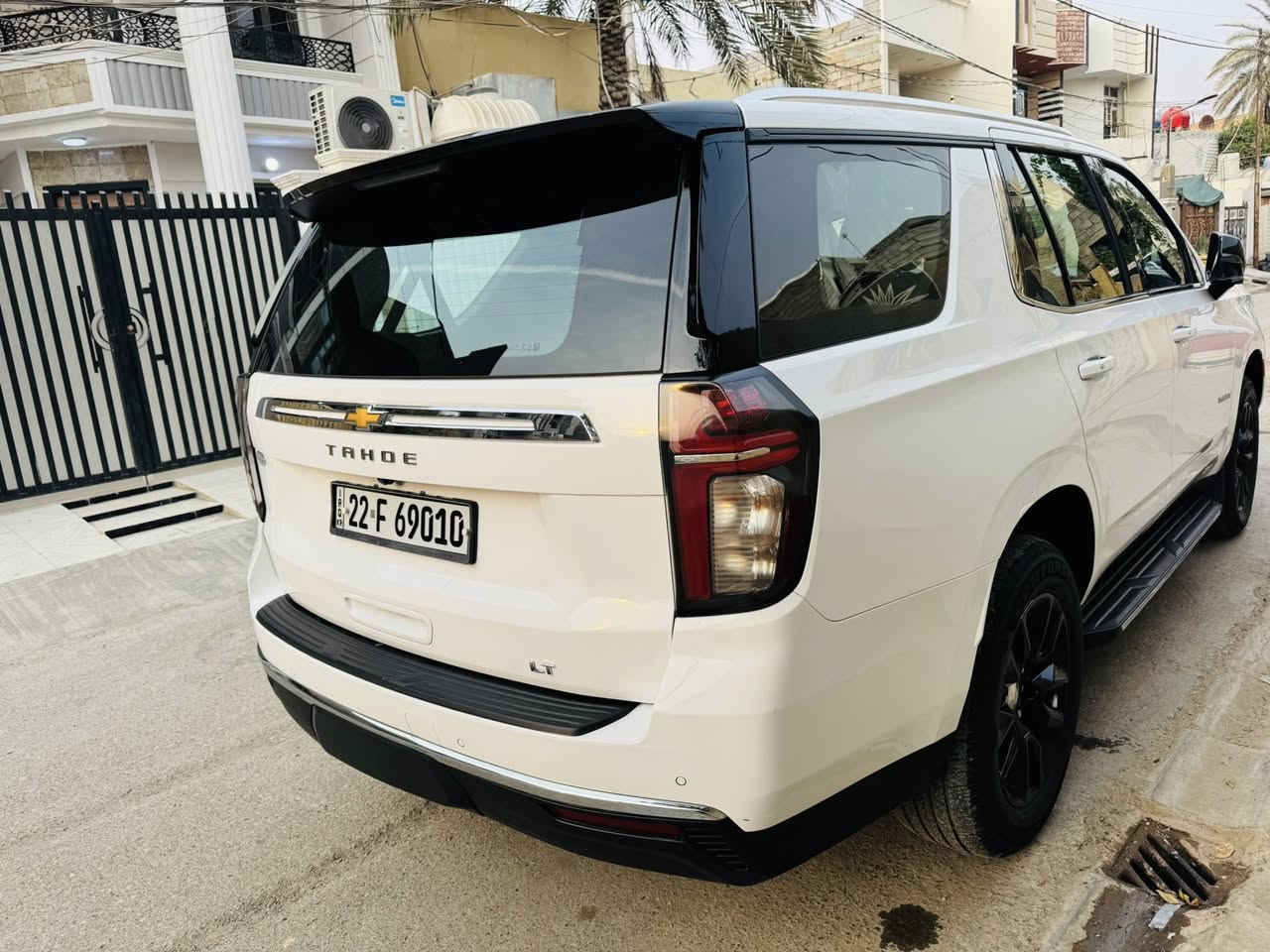 السلام عليكم تاهو21 خليجي مكفوله من صبغ والبارد بيهه3رصعات صغار فتحه جلد 4كامرات رادات مواصفات معروف مالTL تخم تاير دسكات جديدة
ماشيه 77ميل 
السعر$439 بيهه شوية مجال نقد فقط بدون مراوس
عنوان بعقوبة سيارة ترايهه حلو***********
