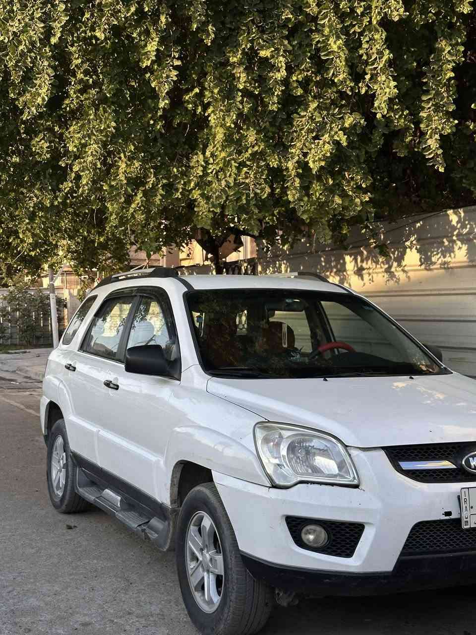 سبورتج خليجي 2009 للبيع 
مكينه كفاله 2000 دوش
كير مكفول 
تبريد ثلج
مداور ثاني يوم
سياره ما ناقصها برغي واحد 
حساسات وكامره رجوع خلفي 
السعر 110 وبي مجال 
للتواصل ***********
