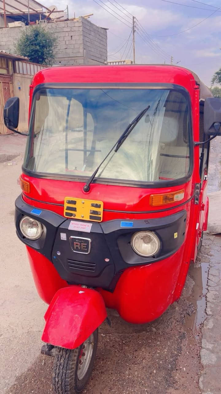 سلام وعليكم تكتك للبيع باجاج كفاله عامه موديل 2022بشهر ال12 السعر ب9000000وربع وبيه مجال الـمو شراي لا يتعبني عنواني البصره حيانيه حي الحسين 
رقم الهاتف:***********
