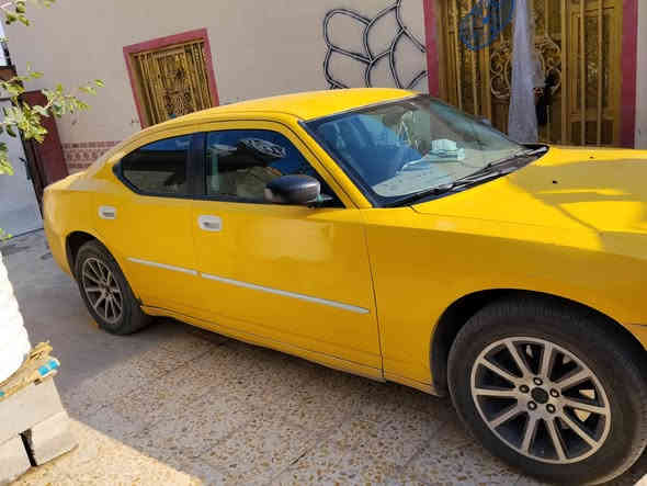 السلام عليكم سياره جارجر ١٠اصل للبيع المكينه بيه صوت ابيع على وضعيته كوم حديد سعرمناسب جدا الرقم ***********
