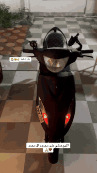 السلام عليكم شباب اليوم اجتني ماكس عدله للبيع امانت الله الماكس نضيفه ما مفتوحه بوشه 49 الدراجه مال رمبه ماخذه من الحاويه الدراجه نضيفه كلش شلعه ومعدل الكهربائيات كلهن شغال ماكو شي طافي الدراجه كامله ما بيه نقص برقي 
(السعر خاص ). رقم الاستفسار  ***********
