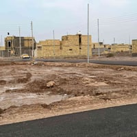 قطعه للبيع المساحه 200 م الواجهه 10 نزال 20 كامل خدمات ماي مجاري كهربا...
