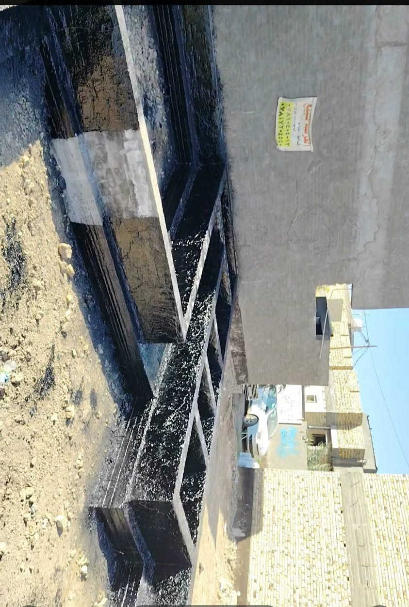 بتلو صب درجه اولى شغل شركة زراعي طابو صرف مرقمه بالبلديه شارع نظامي مي ومجاري كامله مساحتها ١٦٠ م. الواجهه ٧،٥ والنزال ٢١ العنوان  ام الخيل الثانيه خلف سكة القطار الفرع الثاني على اليسار  شارع المسبح الاولمبي


**إذا كنت صاحب هذا الإعلان وتريد حذفه لأي سبب، رجاءا أرسل رسالة إلى الدعم الفني**