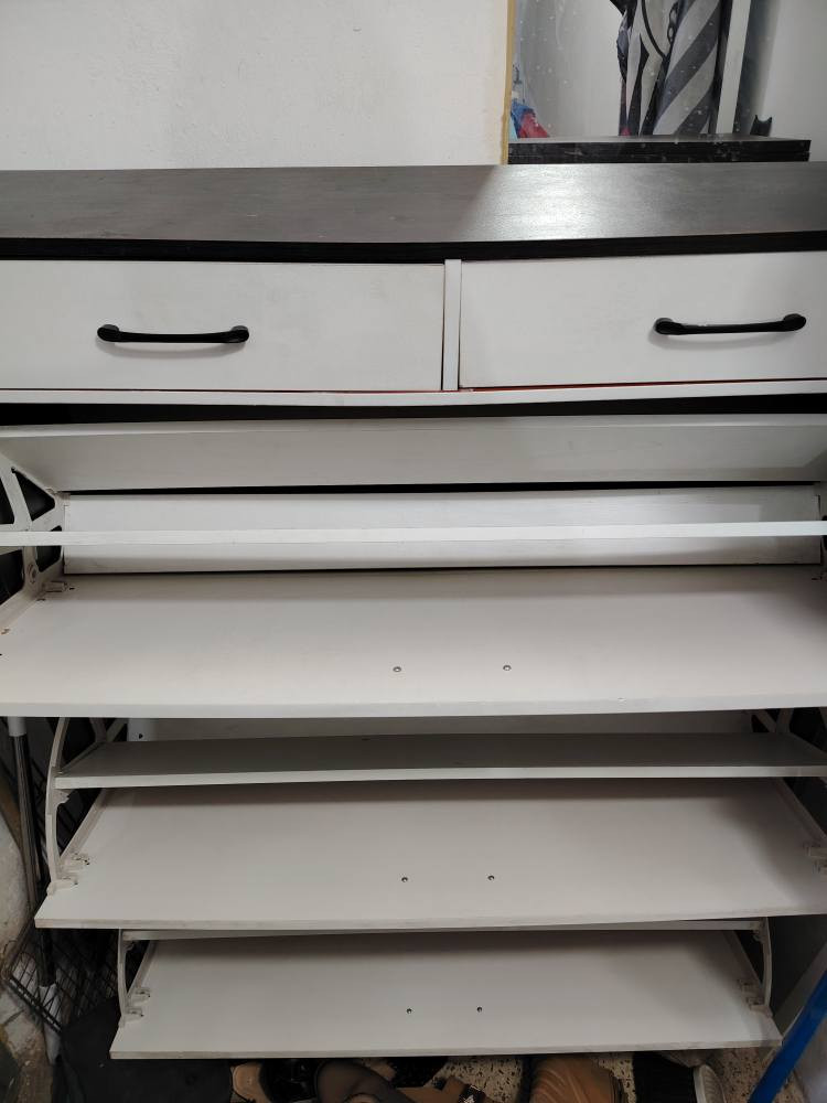 جزامه قلاب اخت جديد استخدام قليلل سعر ٨٠
حي العامل بغداد, العراق


**إذا كنت صاحب هذا الإعلان وتريد حذفه لأي سبب، رجاءا أرسل رسالة إلى الدعم الفني**