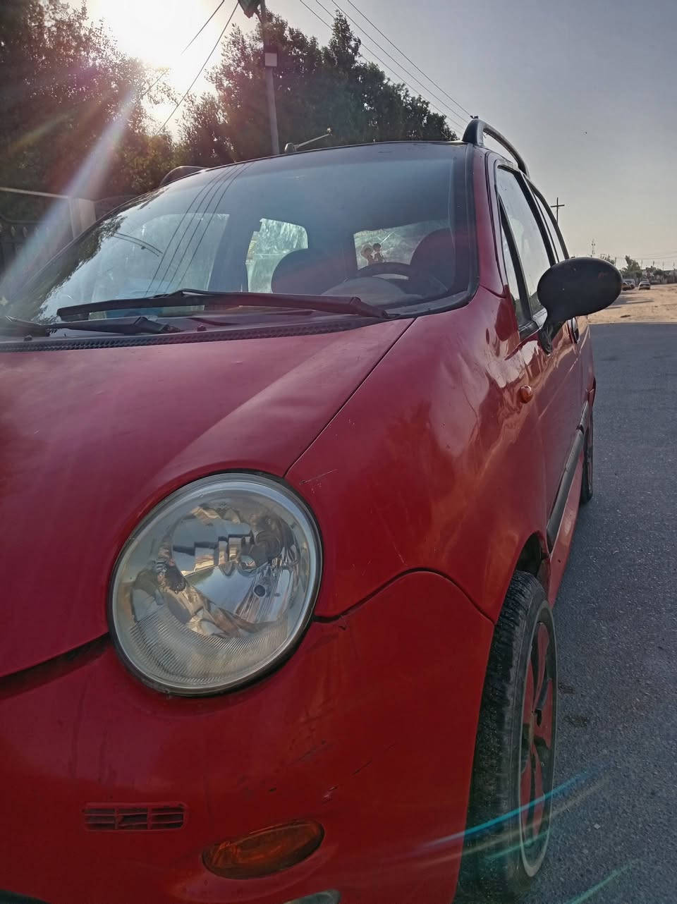 كيوكيو 2012 سنويه باسمي
السياره حلوه مال بيت 

اي عطل مابيه شغل وطلع 

فقط بيه الباب الي وره السايق بيه ضربه 
السياره بل بصره تحويل ثاني يوم 
تبريد تدفئه شغلات 

رايده ب 25 وبيه مجال 

***********

***********
