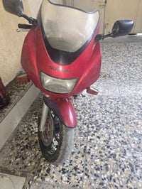 دراجة سازوكي قرش مرقم انبار مستلم سنوية باقي ع اللوحات شغالة وناعمة فق...