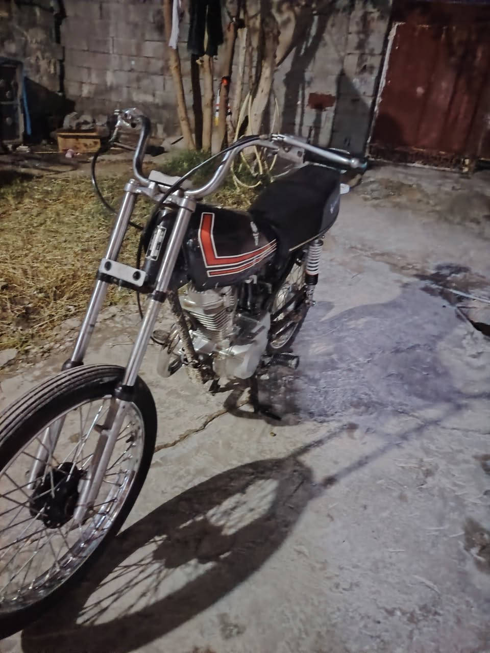 السلام عليكم دراجه نظيفه اوراق 450 وبيها مجال مكاني كربلاء اللي يريدها يطب علي على الخاص


**إذا كنت صاحب هذا الإعلان وتريد حذفه لأي سبب، رجاءا أرسل رسالة إلى الدعم الفني**