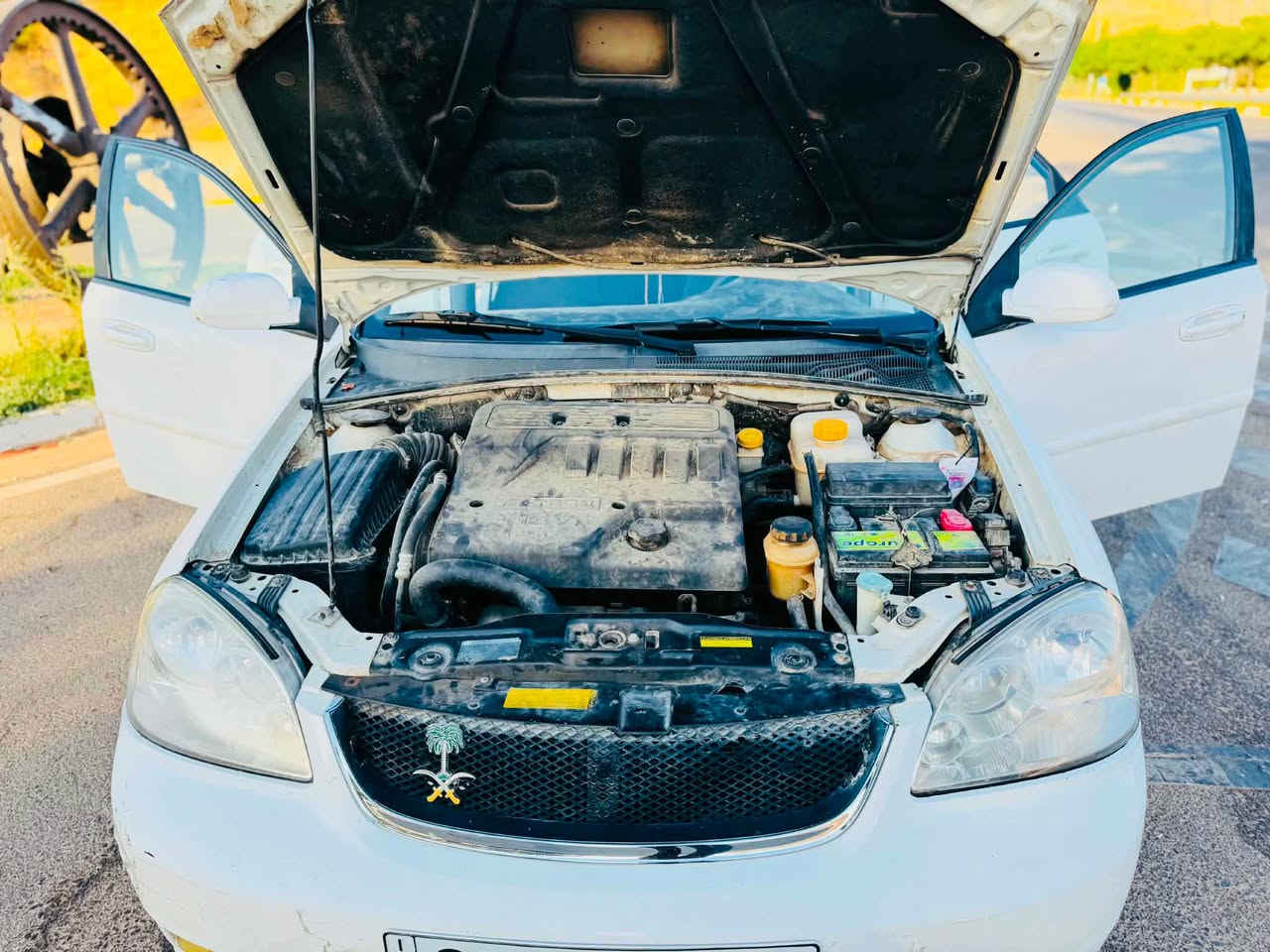 شۆفرلێت ئۆپتڕا LS
مۆدێل ٢٠٠٩
هیچ پارچەکی بۆیاخ نیە  پاک و جوان ماوەتەوە 
گێر و مەکینەی بەشەرتە کارکردنی زۆر نەرمە 
AC تەبرتی زۆر ساردە 
سەنەوی نوێیە تا ساڵی 2030 بە ناوی خۆمە 
دەرەوە و ناوەوەی سەیارەکە زۆر پاک پارێزراوە 
ئامادەی هەموو جۆرە پشکنینێکە 
ئەگەر بە دوای سەیارەکی پاک و بێ مەسرەف دەگەرێی باشترین بژاردەیە
کاتێک سەیارەکە لە نزیکەوە دەبینی ئەوکات دەزانی چەند پاک و جوانە
نرخی 75 مامەڵە 
شوێن کۆیە
***********
whatsapp
viber كويسينجاك, أربيل
