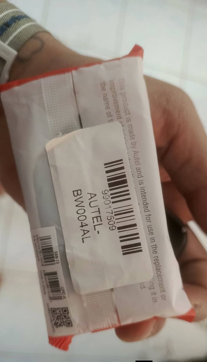 السلام عليكم بصمه من ماركة اوتيل العالمية يونفيرسال كي  شكلBMW  وتتبرمج  على كل السيارات ب٤٥مع التوصيل جديدة بالنايلون ممفتوحه بعدها


**إذا كنت صاحب هذا الإعلان وتريد حذفه لأي سبب، رجاءا أرسل رسالة إلى الدعم الفني**