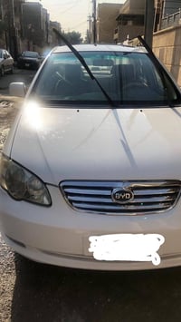 byd - f3 اوتماتيك موديل 2012 ابيض اللون رقم بغداد انكليزي ماشيه 158 ال...