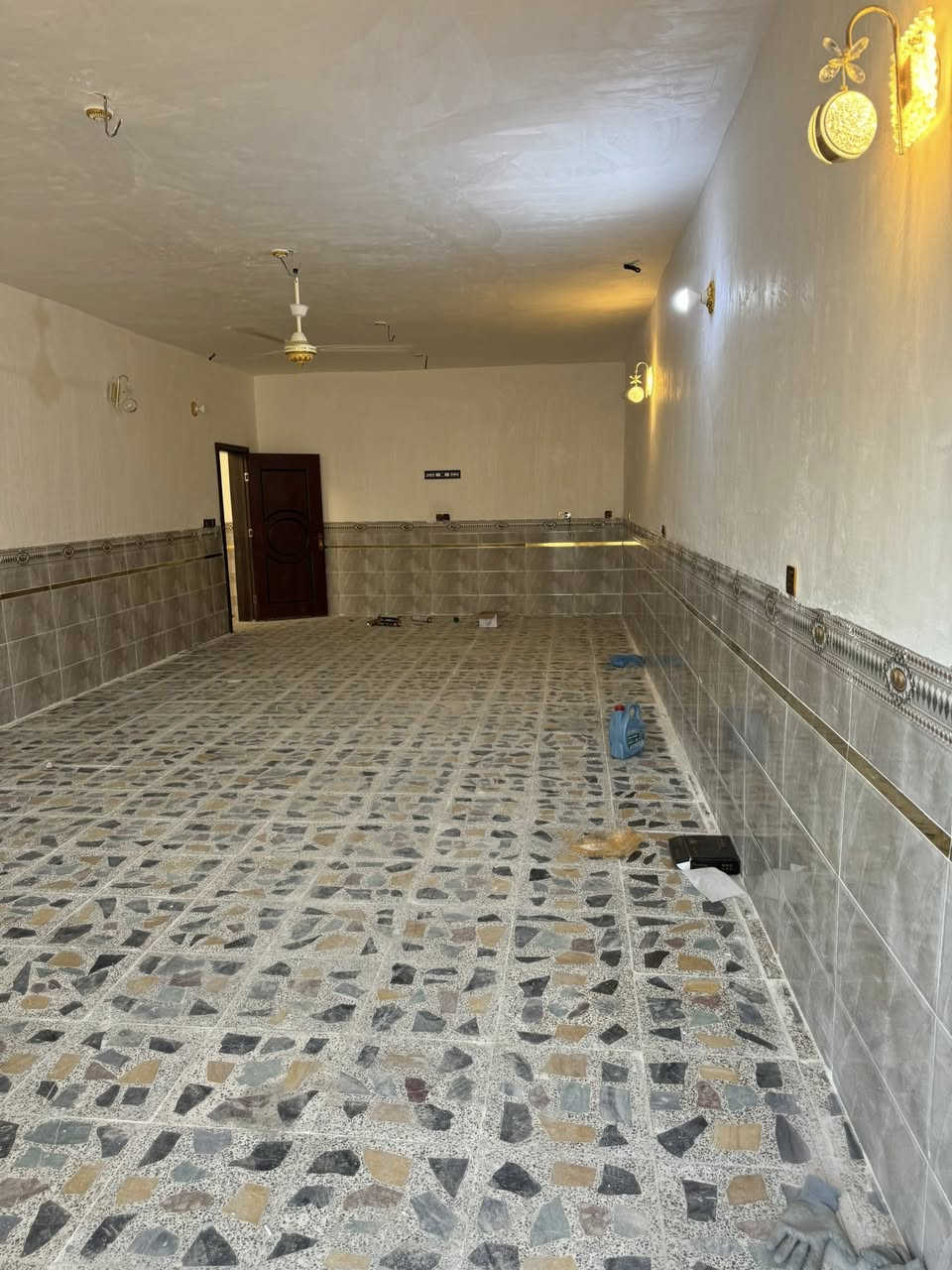 للبيع ارض مع دار تجارية كربلاء سايدين الكمالية مساحةكلية 1000مترالسعر 150 مليون وبيها مجال 
الوجة 24 متر طابو زراعي سند 25 قرار محكمة 
العنوان كربلاء طريق بغداد طريق الجمالية 
الاستفسار اتصال ***********📲***********
