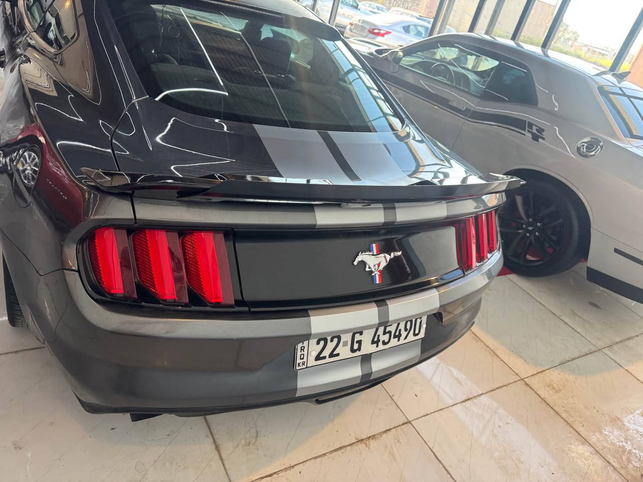 موستنك V6 3.7 2017

للبيع او المراوس باربع ابواب

السيارة حادثا من امريكا جاملغ وباب جهة النفر

وبالعراق باب جهة السايق

صبغتها حزام على ايدي جمالية

السيارة ماناقصها شي 

بلكات موتر كرافت 

فيتبم هم جديد 

دهن كير جديد بدلتو 

شادلها شاشة سينك 3 
أنا 
السيارة متعوب عليها حيل

السعر 115  🔒🔥🔥

مكان السيارة موصل 

مدينة المعارض الجديدة 

معرض الباشا B6

للتواصل واتساب 

***********

*********** موصل, نينوى
