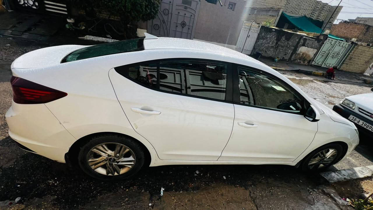 سلام عليكم البيع هونداي إلنترا موديل 2020 وأرد امريكي حادث جاملغ وبنيد جاهزة من كلشي تبريد ثلج حدادية تخم تاير كير ومكينة 2000 دوش مكفولات سيارة أحله من صور سياره السعر ١٢٥ لاستفسار علا الرقم ***********مكان سيارة كربلاء
