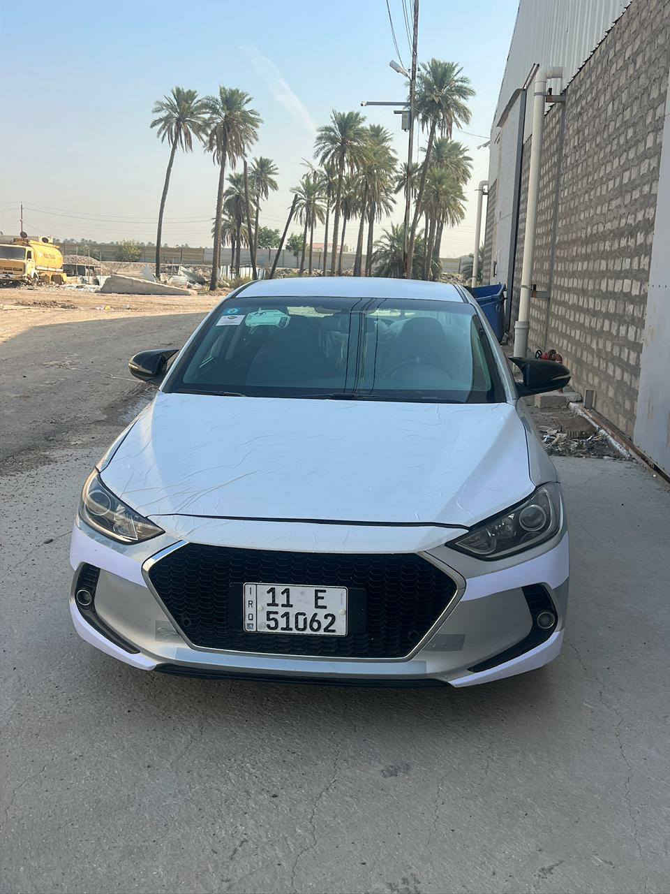 سلام عليكم النترا ١٧
بسمي بيه قماره مبدله ومصبوعه
السعر ٩٥ 
***********
