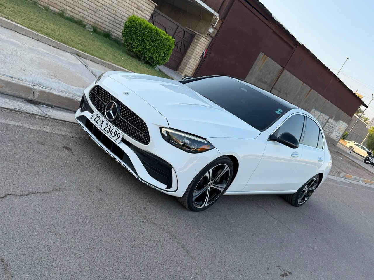 سلام عليكم 
للبيع مارسدس c300 موديل 2024 السياره ماشيه 22 الف السياره كامله مابيها اي نقص محرك كير جديد. وصدر وتبريد ثلج السياره مابيها اي نقصصص  حادثها صندوك مبدل بلادي ودافع السياره بنيد مصبوغ بدون ايرباك  ناشر رقم شاصي السياره باسمي كتاب تضليل بيها عنوان بغداد جميله السعر 285 اخر سعر قفل وماكو بهيج سعر الرقم *********** بغداد, العراق
