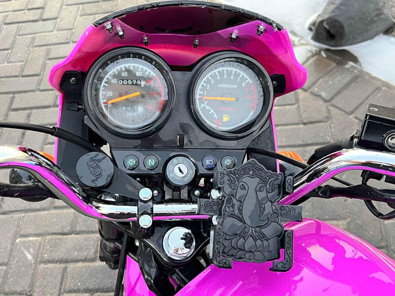 سلام وعليكم دايون موديل 23 نازله بل 25 شهر 12يوم 25 دراجه زيروو ماشيه بس الفين ودراجه مامشتغل بيها ابد عله كد روحه ورجعه من شارع فلسطين للمدينه بس سعرها 2400 رقم اربيل كفاله عامه. لوحات عرابي اربيل ضمان تحويل وضمان يوم كامل فحص دراجه رقمي *********** مكاني بغداد شارع فلسطين بغداد, العراق
