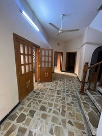 بيت تجاري • الساعي • ٣٠٠م