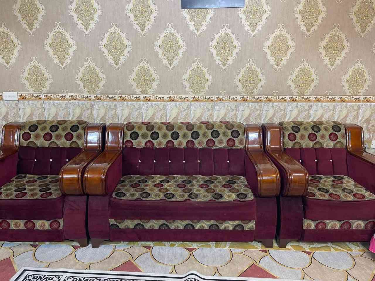 تخم ١٠ مقاعد نظيف جدا مابي ضرر سعر ٣٠٠ مكاني الشعب


**إذا كنت صاحب هذا الإعلان وتريد حذفه لأي سبب، رجاءا أرسل رسالة إلى الدعم الفني**