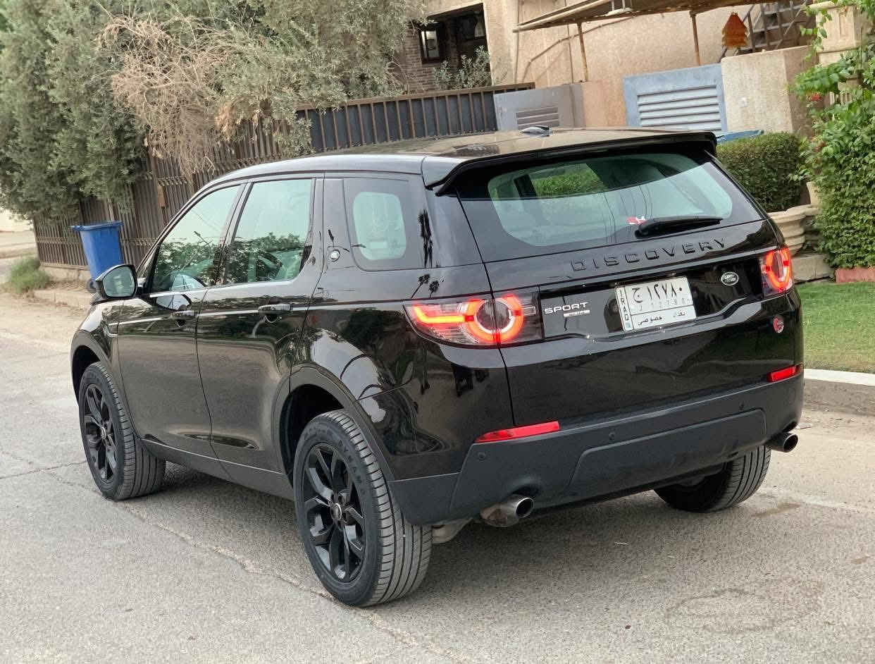 للبيع بلاك اديشن سبورت موديل ٢٠١٦
فول مواصفات كلين بدون قطرة صبغ وماشيه ٣٨ الف حقيقي


**إذا كنت صاحب هذا الإعلان وتريد حذفه لأي سبب، رجاءا أرسل رسالة إلى الدعم الفني**