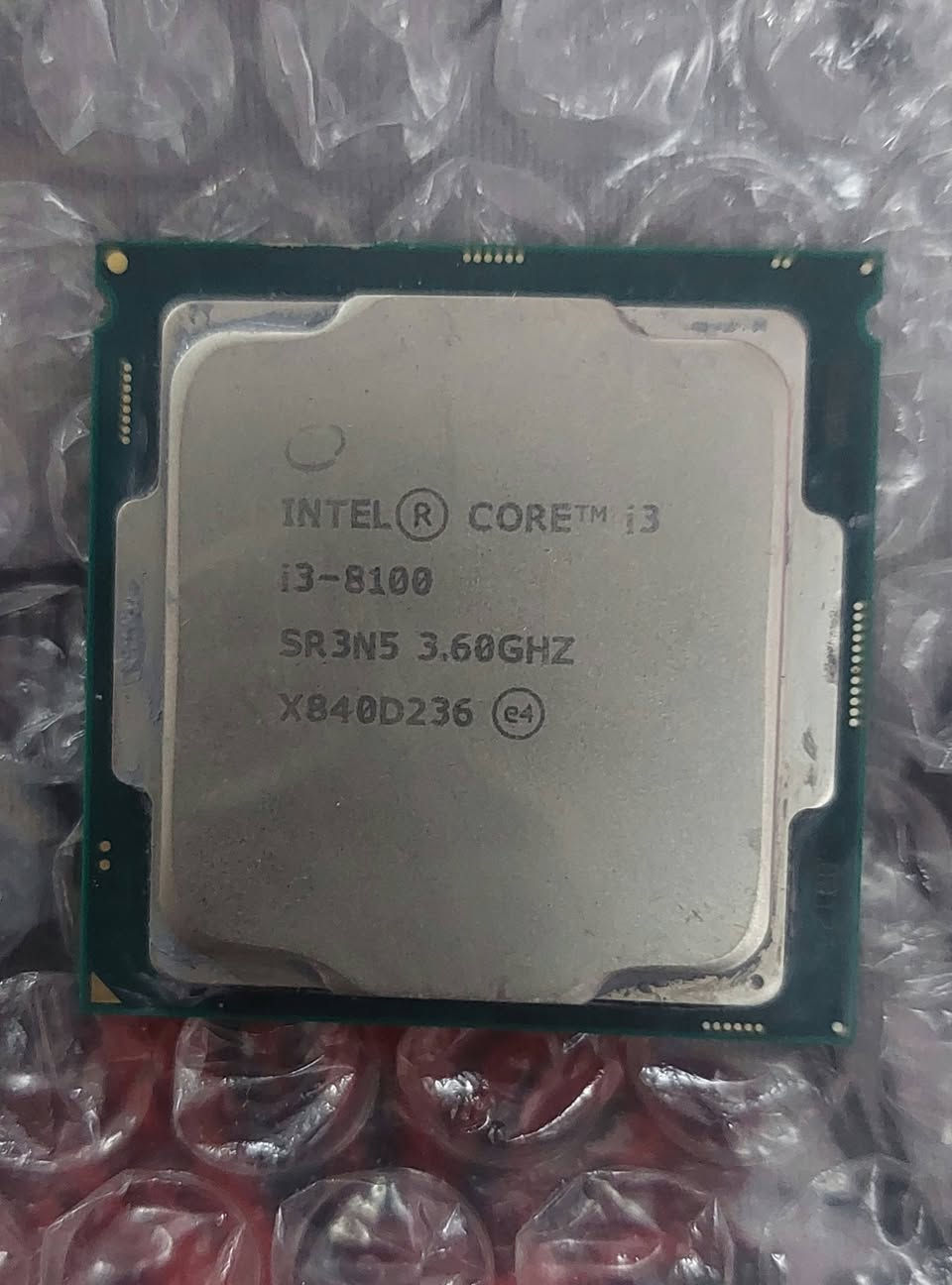 سلام عليكم 
معالج i3 8100 سعر 15 الالف
معالج i5-9400f سعره 30 الالف
بورد H310M ابيعها فحم 10 الالف
بروسبلاي 650w mass (شغال بس ما متأكد منه تحت ضغط) سعره 20 الالف
مكاني بغداد الغزالية
ما عندي توصيل


**إذا كنت صاحب هذا الإعلان وتريد حذفه لأي سبب، رجاءا أرسل رسالة إلى الدعم الفني**