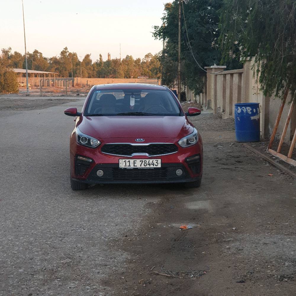 سيراتو 20كفاله عامه فول عدى البصمه ماشيه 80 السعر155$بيها مجال بغداد بسمي
