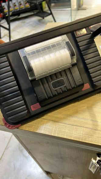 منتهي تحديث متوفر لحد 2026ملحقات كامله ومشتري طابعه للجهاز سعره 400$
