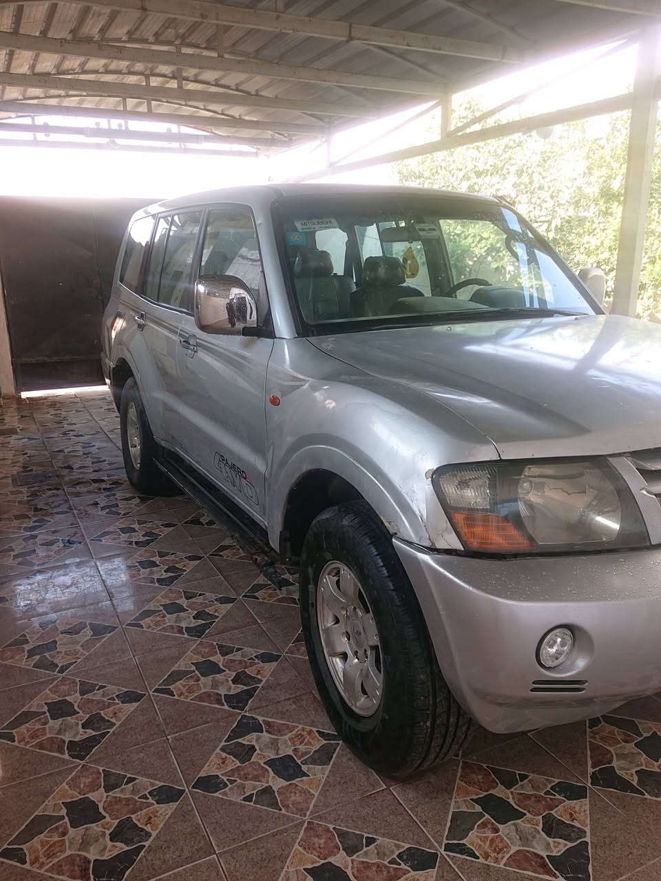 السلام عليكم
باجيرو 2002 محرك 3500 تجفيت جديد قبل 10 ايام 
رقم انبار  مشروع وطني تحويل ثاني يوم .. السيارة خير من الله مال جناي التفاصيل اتصال ***********.. السعر 75 وبيه مجال
