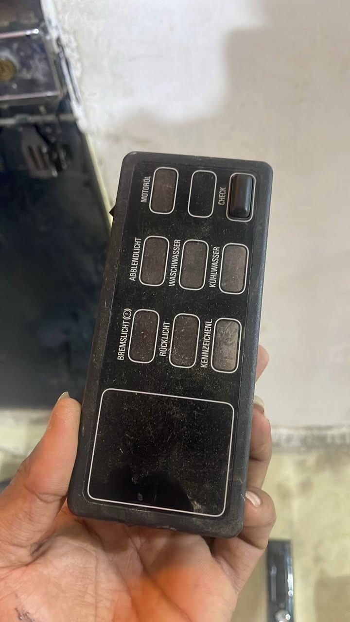 سلام عليكم كلشي بسعره. الخاص مفتوح


**إذا كنت صاحب هذا الإعلان وتريد حذفه لأي سبب، رجاءا أرسل رسالة إلى الدعم الفني**