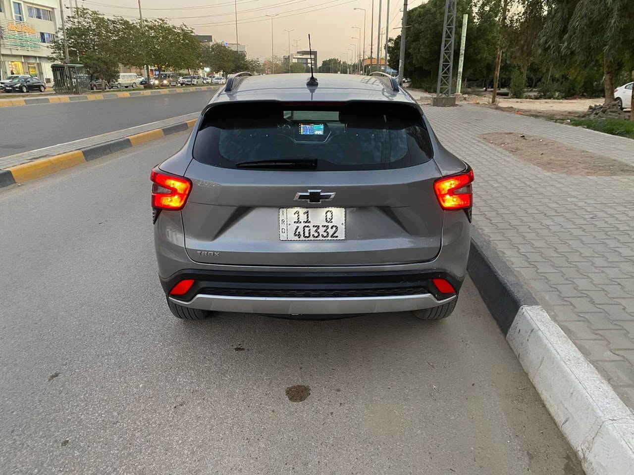 سلام عليكم
شوفرليت تراكس 2024
حادث فقط قبق جنطه
بدون ايرباك وبدون دواخل حادث جداً خفيف
بصمه رادار توقف بصمه ابواب رادار جانبي
***********
كربلاء حي الحسين 
السعر 147 وبيه مجال بسيط
