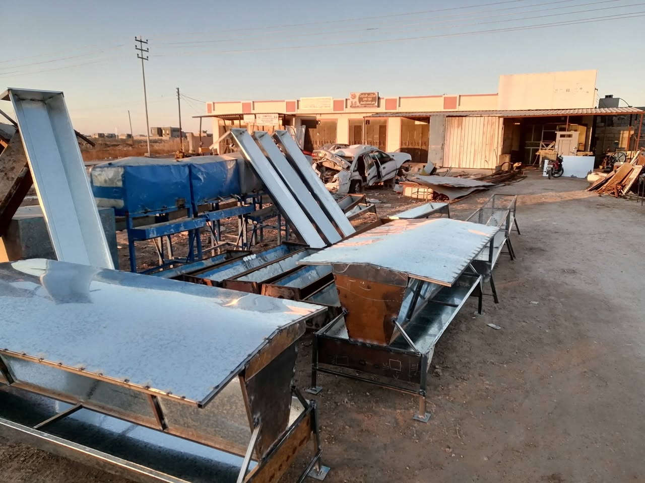 معالف مشبك جوابي علف علافات تبن

شغل درجة اولى اشتغل حسب الطلب 📝

عنوان الفلوجة النساف قرب جسر البعلوان
***********

توصيل محافظات ما عندي اخوان
