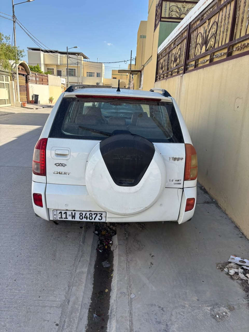 السياره كفاله عامه ، كير و مكينه ممتازات و التبريد شغال ثلج ، للتواصل *********** ، و بيها مجال للطيبين . النجف, العراق
