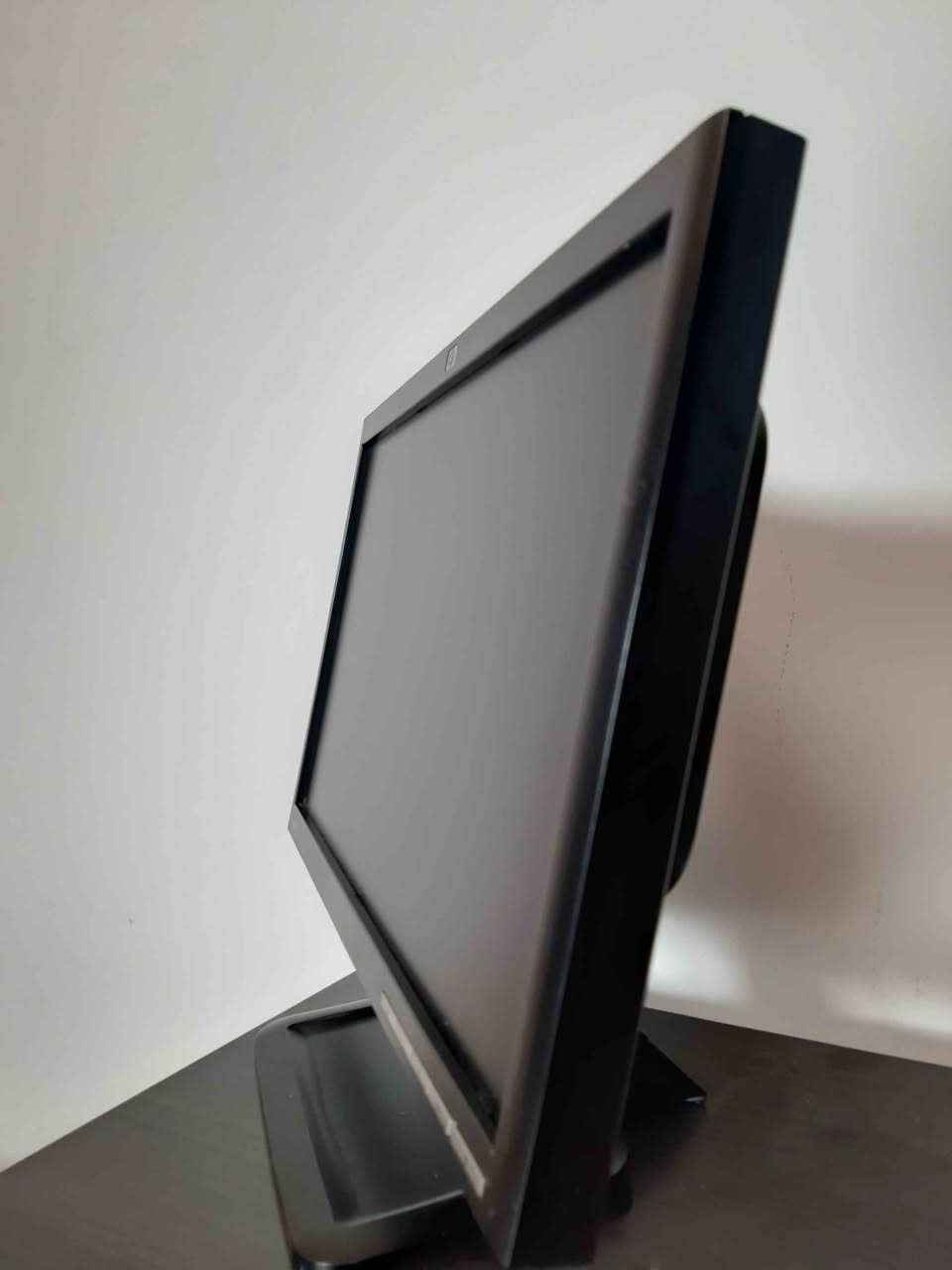 🖥️ شاشة HP أصلية بحالة ممتازة – فرصة لا تعوض!
✅ شاشة HP أصلية بجودة عالية
✅ صورة واضحة وألوان ممتازة
✅ مناسبة للعمل، الدراسة، التصفح، والكاميرات والمحاسبة
✅ تصميم أنيق وقاعدة ثابتة
✅ نظيفة وتعمل بكفاءة 100% وجاهزة للاستخدام
💰 السعر: 50,000 دينار عراقي فقط
🚚 التوصيل متوفر إلى جميع محافظات العراق.
📩 للحجز أو الاستفسار راسلني على الخاص، والكمية محدودة أربيل, العراق


**إذا كنت صاحب هذا الإعلان وتريد حذفه لأي سبب، رجاءا أرسل رسالة إلى الدعم الفني**
