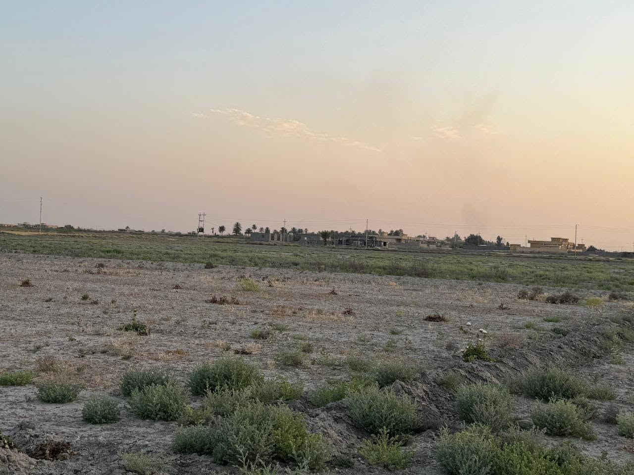 🌿 لمحبين الهدوء والراحة – فرصة مميزة بمساحة 2500م
📍 العنوان: بغداد – التاجي، الشيخ عامر العيساوية
📏 المساحة: 5 دونم
⏱️ تبعد عن الكاظمية 30 دقيقة فقط
💰 السعر: 12 مليون فقط
✨ المميزات:
🔹 على التبليط مباشرة
🔹 كاملة الخدمات (ماء + كهرباء)
🔹 منطقة هادئة جداً
🔹 قريبة من السوق ومدراس
🔹 موقع حيوي ومناسب للسكن أو الاستثمار
💡 إمكانية البيع تقطيع (من دونم فما فوق)
📞 للاتصال: ***********
#بغداد #الكاظمية #التاجي #سبع_البور #عقارات #بيع_اراضي #اراضي_للبيع #استثمار #فرصة #مزارع #استراحة #العراق
