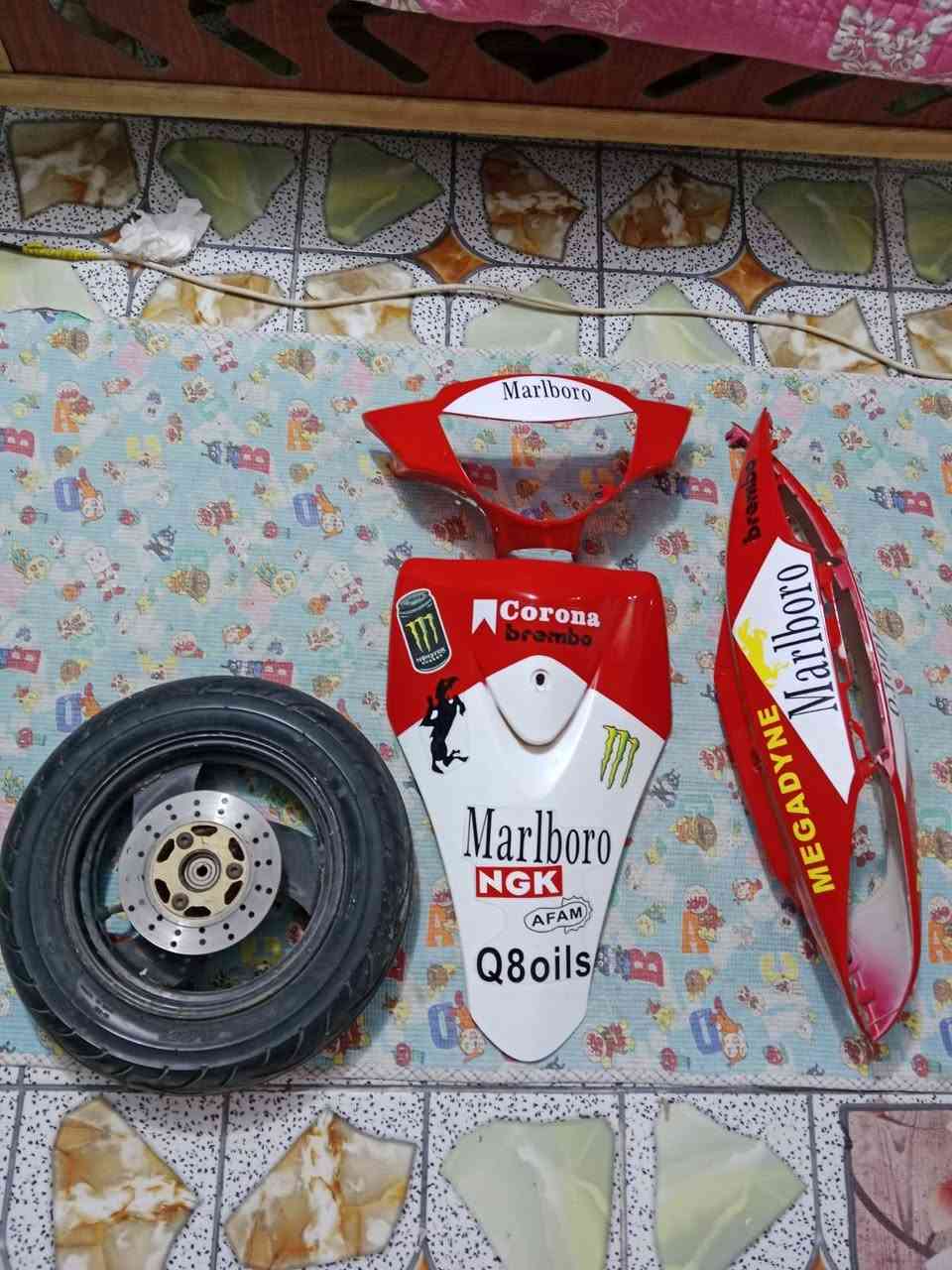 السلام عليكم گفرات ماكس عدله ،،جدد ،،مامستخدمات وتاير دلوب اصلي مال حاويه ،،عنوان بغداد جميلة ***********
