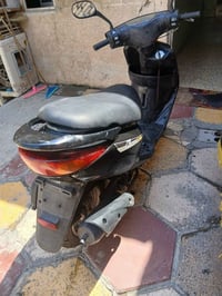 يز لل بيع ه مفتوحه مره وحده السعر 550 وبيه مجال الجيه بغداد مدينه الصد...