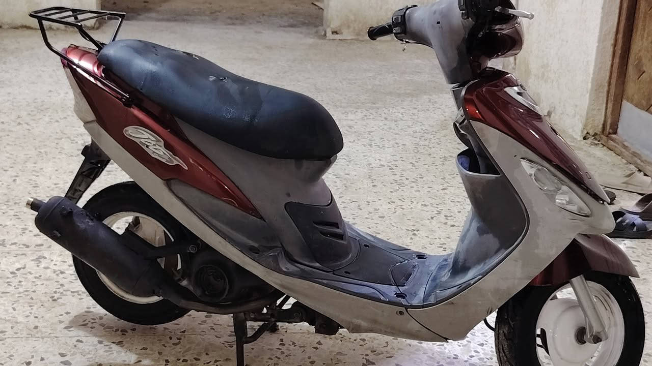 دراجة البيع ماكس منغولي دراجة نضيفه دراجة نقصها بس لايت امامي تشتغل هندر واحد بدون سلف تجي تفحص وتاخذ السعر 725 الالف وبيها مجال الشراي التواصل على الرقم  ***********
