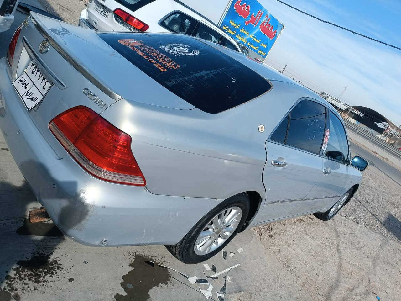 سلام عليكم شاهينه متومه رقم وسنويه سليمانه طبق الاصل 2007بصمه 
سياره فتحه تنته 3دكم وبرده تبريد تدفئ شغال لايت زنون 
كصه قماره فقط السعر 38 متواجد رقم فقط ***********
مكان السياره البصره قضاء القرنه
