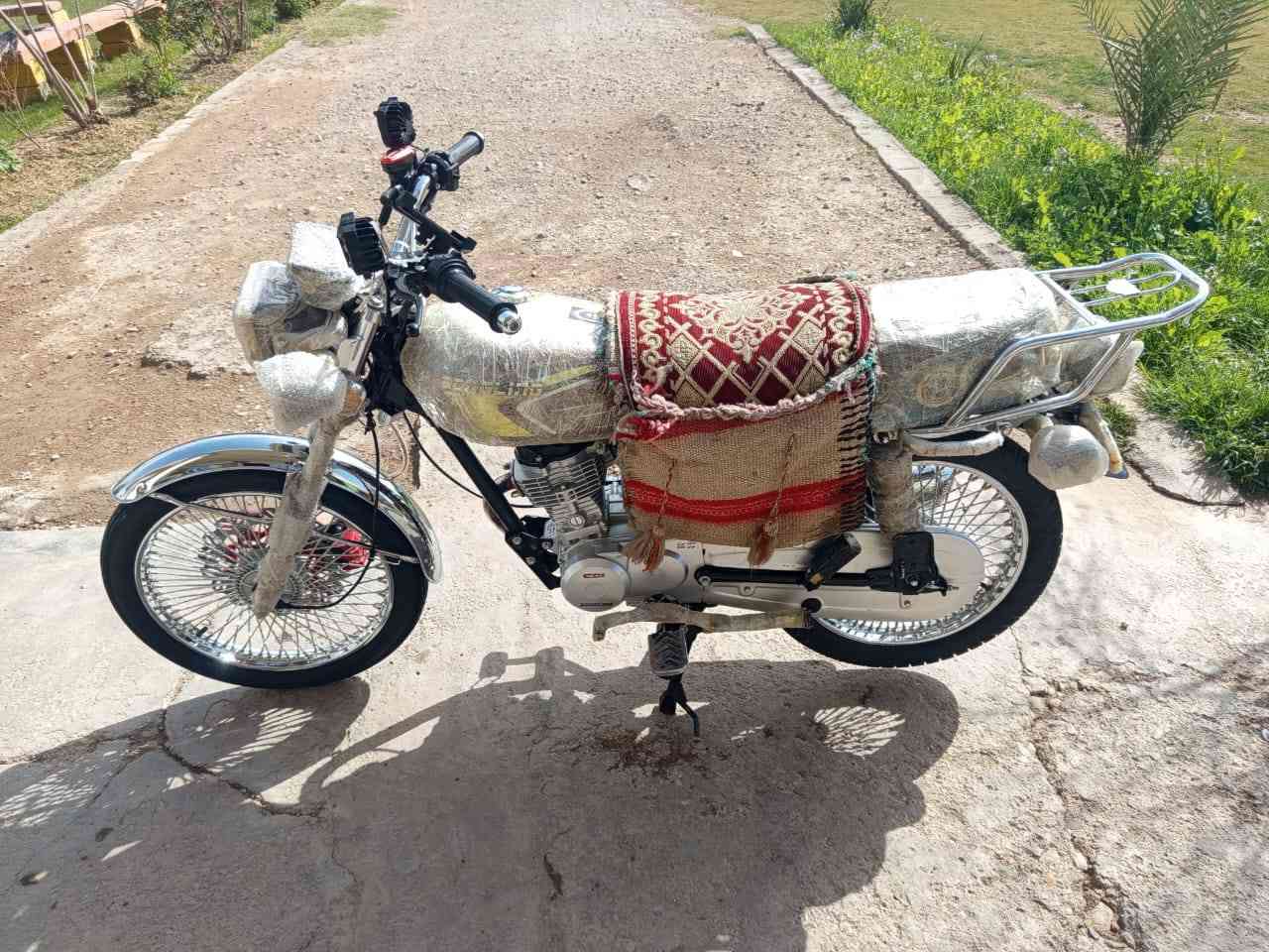 للبيع 725 وبيها مجال مكان ديالى بلدروز ***********
