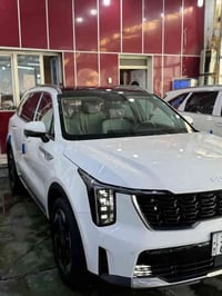 سورنتو  المديل 2024  ماشيه 27 الف   مكفوله كفاله عامه     السياره فول ...