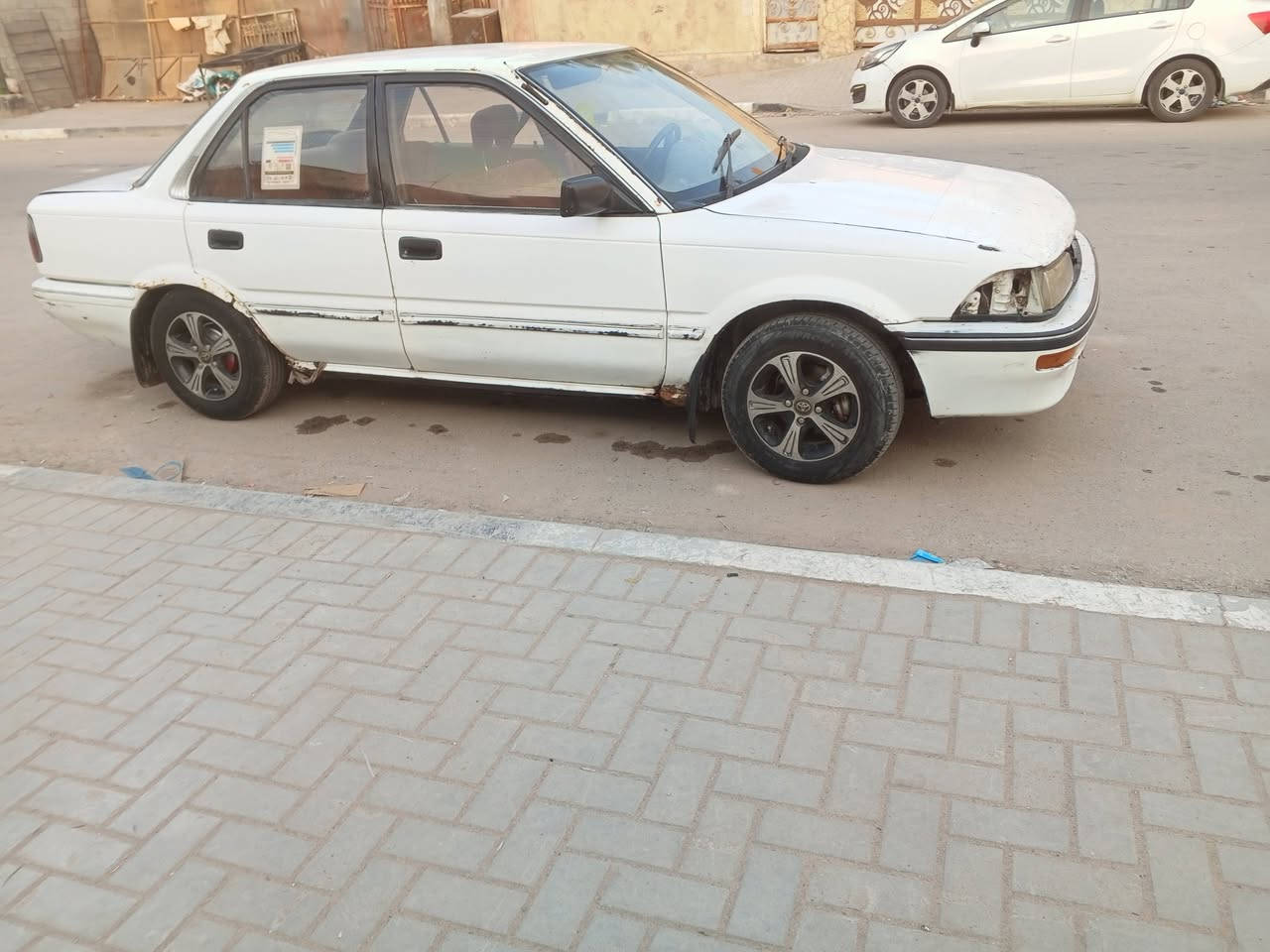 السلام عليكم كورلا للبيع موديل 92 رقم بصره تحويل سنويه تنتهي 2027
بيها صوت بكن قليل 
عنوان البصره الزبير
سعر 25 بيها مجال بسيط 
السياره بالصوره رقم الهاتف***********
