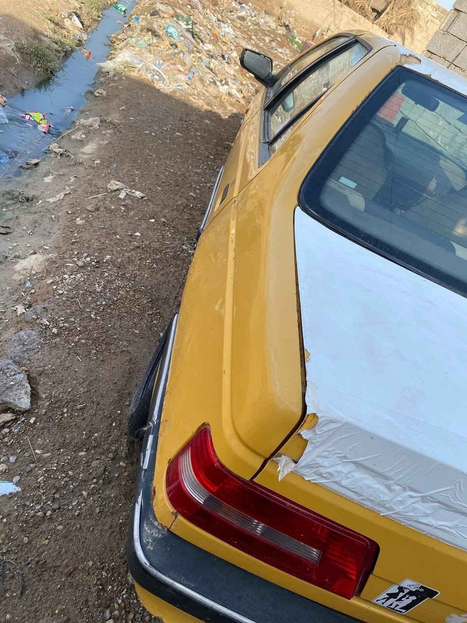 بيجو للبيع مديل 13كير شاده جديد مكينه بدون تبخير وصوت سياره حلوه حدايه زينه نقصها بس تبريد ودعاميه رقم سنويه هزه كله جديد بسمي السعر ٢٨ مكاني بغداد النهروان ***********
