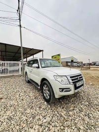 مستيبوشي باجيرو مديل2016 كير اوتماتيك محرك 6سلندر  مكفوله كفاله عامه م...