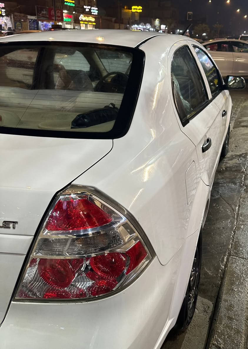 سلام عليكم
افيو للبيع موديل 2015 
خليجي  رقم بغداد بسمي تحويل ثان يوم 
السياره كير محرك شرط
حداديه تايرات مرتبه السياره 
سياره تبريد تدفئة فول كله شغال
كير اوتوماتيك
داخل بيجي
المكينه نوع  المفتوح مو مسكر المرغوب بالسوك حجي. 
ماشيه 186وقابل للزياده
السياره  داخله هزه ورقم انكليزي 
السياره معايزه شغل واطلع
مسجله في مركز كاردكتور للتبديل الدهن وهاي معلوماته كله مسجله شوكت اخر مره تبدل دهن وشكد. 
السياره بدون حادث لكن بيه باردات بسيطه وبدون صبغ مثل ما موضح بالسونار

السعر 85ورقه وبيه  مجال بسيط.
للاستفسار ع الرقم ***********واتساب
