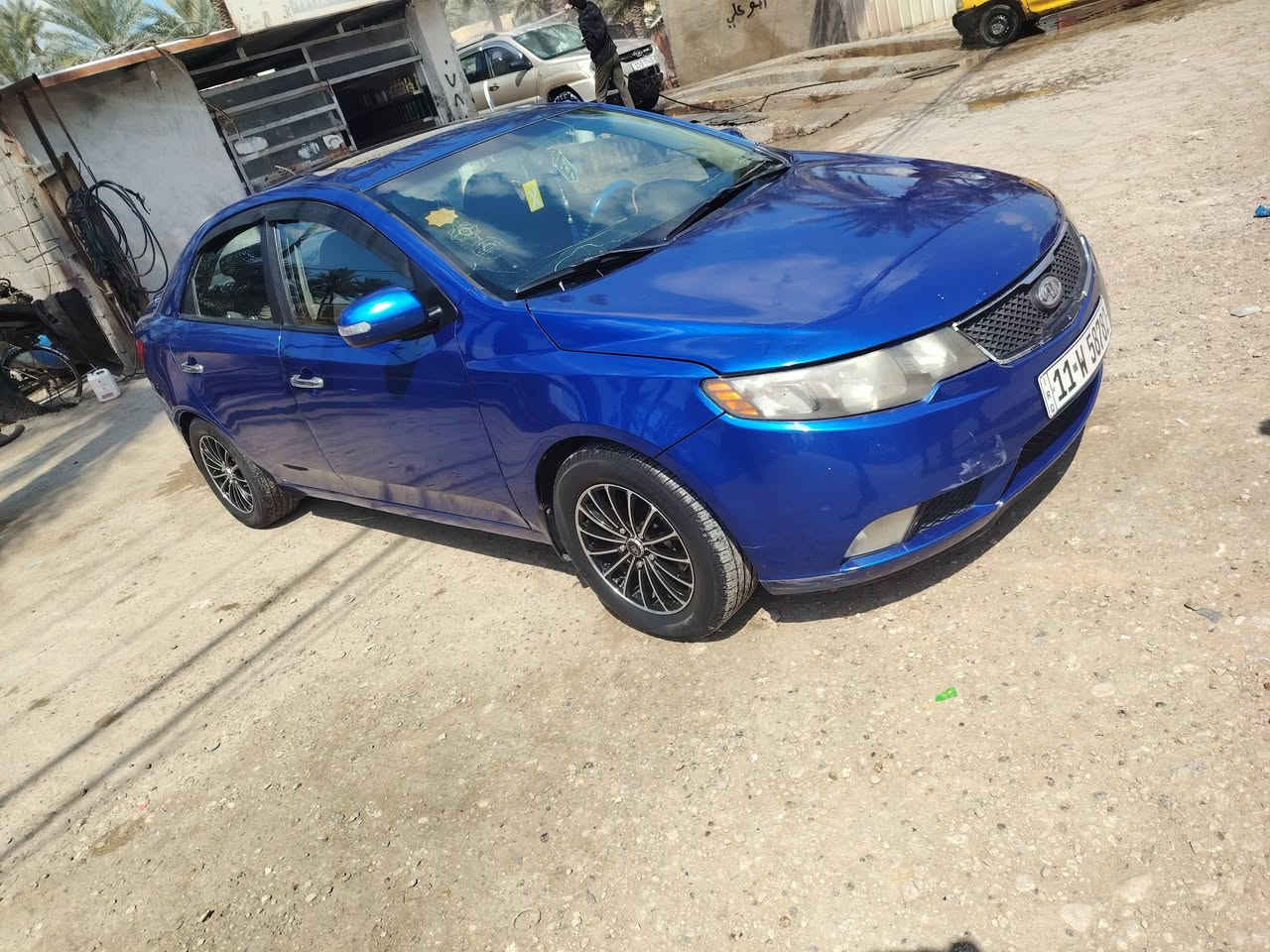 بسم الله
سياره فورتي للبيع موديل ٢٠١٠  بيها مكانات صبغ اني ابيع حزام حتى ما نتفاشل بعدين وخادم الكم مكينه كير تبريد جيد رقم بغداد سنويه ٢٦ شهر ال ٩ تسقط كهربائيات كله شغاله كيجات كله شغاله باتري جديد اناره داخليه سياره مال جناي مكانها بابل حداديه جديده خلفي وامامي غرفه جديده تخم تاير جديد قبل شهر تقريبا اتصل وخادم الك السعر ٨٦ وبي مجال ان شاء ***********
