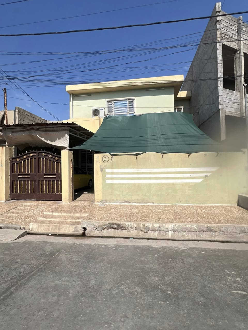 دار 🏠 للبيع
المساحة :200 م
الموقع : يارمجة الشرقية الثانية 
طابق ونصف
الدار ترميم حديث
طابو ملك صرف 
شرط التحويل للمشتري 
خدمات كاملة 
تبليط ماء كهرباء 
مربع جامع الجريسي 
خلف شارع 30 
السعر ( 130 ) مليون وبي مجال
يرهم معارض مع دار 100م او ارض
لمزيد من التفاصيل الاتصال على الأرقام التالية:
***********
***********
تابع الصفحة ليصلك المزيد من العروضات 
(( مكتب ابو اكرم للعقار ))
سايدين كركوك مقابيل الماسّ ماركت ومجاور منفذ التقوى 

https://www.tiktok.com/@rakanaalaedanaqarat?_r=1&_t=ZS-94Rnyx5WmOL
