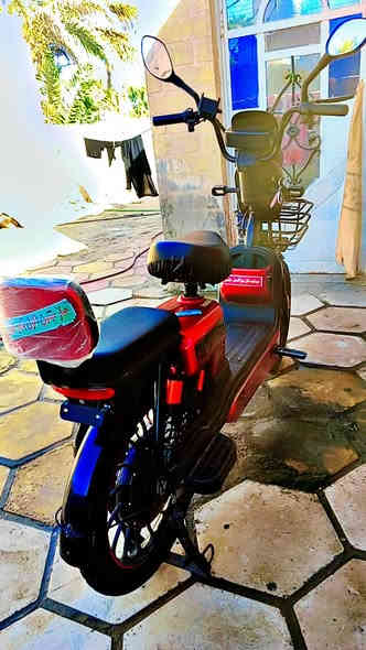 باسكل للبيع 5 بطاريات الملف ماله 500 والعقل 500 بي دبل اسويج وبصمتين وكارتات تشغيل يمشي 99 معدل وحقيقي 65 اربع نمر مكان نجف مشخاب وباقي التفاصيل خاص او هذا رقمي *********** بي واتساب بس بي كسر ومئشر عليه المكان
