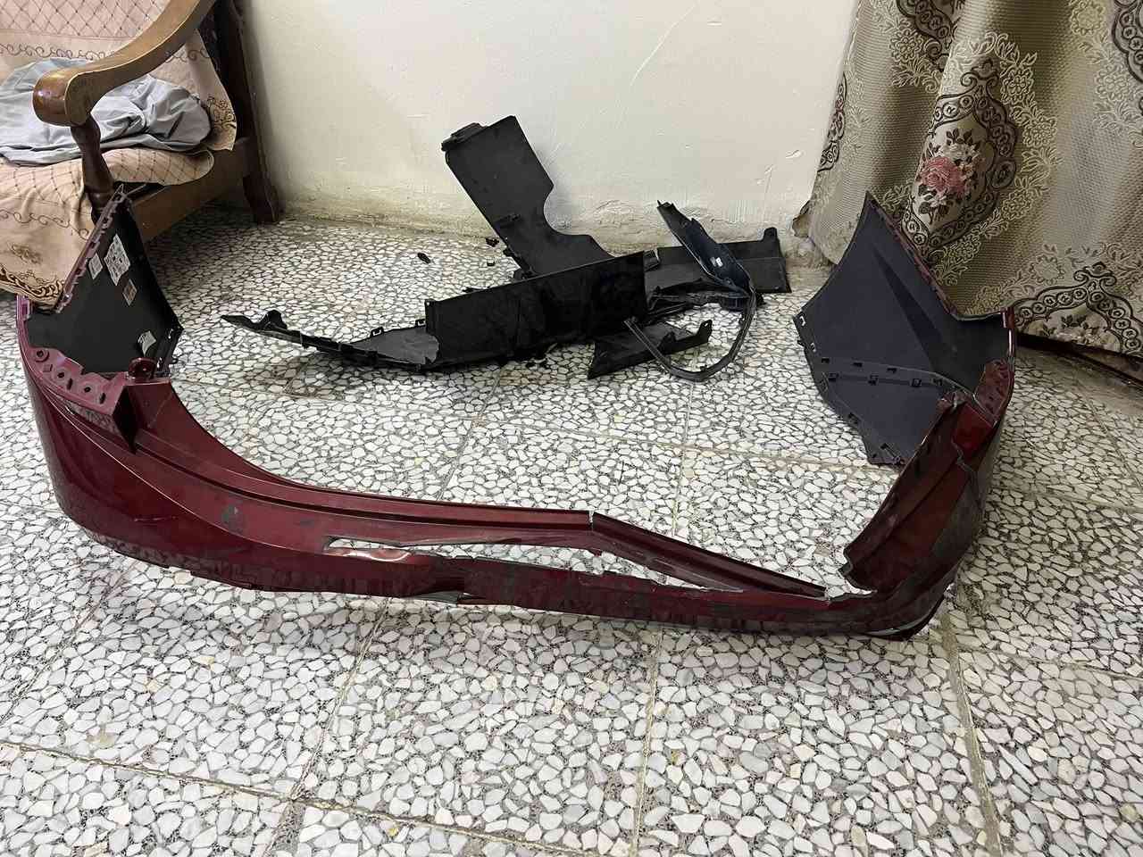 مسطره لبيع خلفيه شوي كسور موضحه بلصوره لد كلشي مآبي  شغال +نصين داعاميه خلفيه لي حيب يتواصل وتساب 
***********
