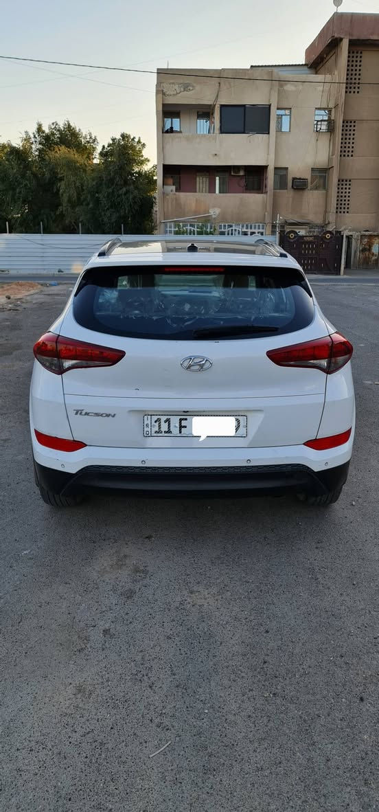 السلام عليكم ❤️
توسان خليجي  2017.  رقم بغداد بسمي  / الكاصد ماشية 120 الف  ((((سيارة كلش جديدة ))) 

كامره خلفيه فول مواصفات
محرك 2000 دوش كير كفاله
فول تحكم ستيرن
بكلات لد نهاري بوني رامه
سايد ابريك رجل
اشاير بالمري والمري شفط و كهربائي
سياره بين البابين صبغ فقط بارد وتكحيل 
مكاني بغداد  سيارة وبلعافية عل ياخذهة
 السعر   165$

مكاني بغداد🏨🏨
***********
