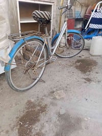 باسكل • بابل القاسم • خلف دائرة الماي